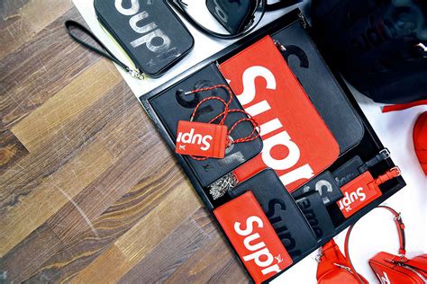 supreme accessories yupoo